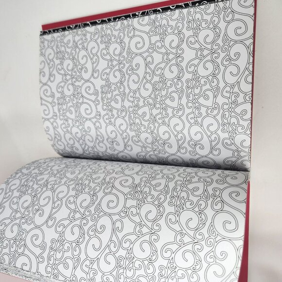 Art Therapy: Disney Princess: 100 Images to Inspire Creativity and Relaxation - Picture 6 of 12